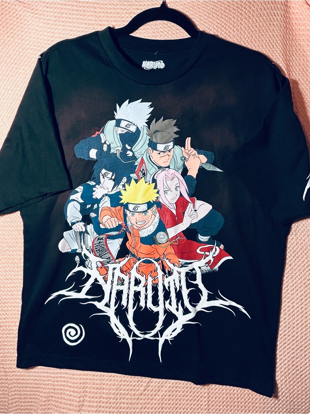 Graphic Tee black sz small “Naruto”